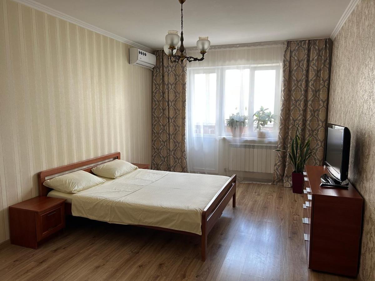 Apartments Kharkivs'Ke Highway Киев Экстерьер фото