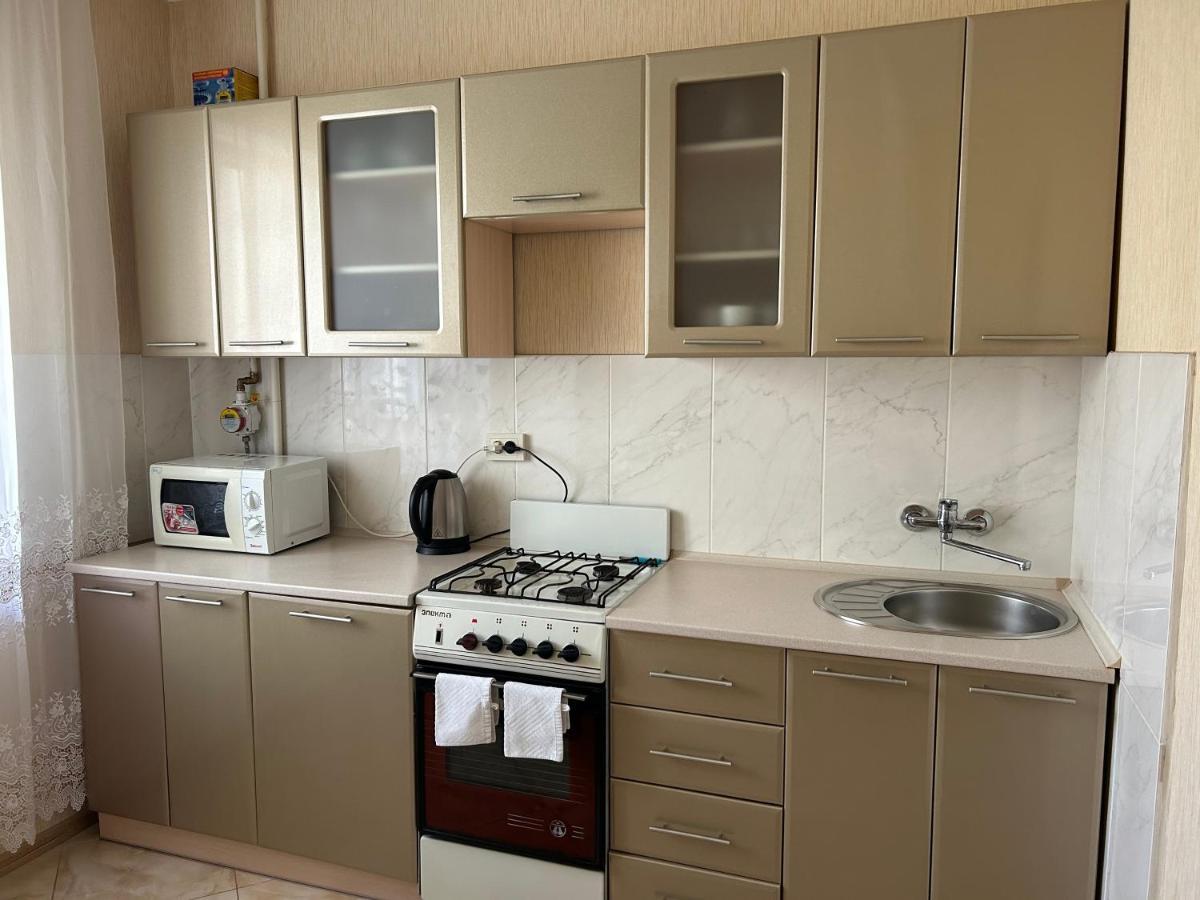 Apartments Kharkivs'Ke Highway Киев Экстерьер фото